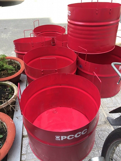 Thùng phuy PCCC đựng cát chữa cháy 100L (có quai)